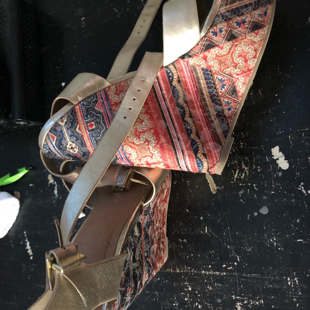 Rue 21 Wedges